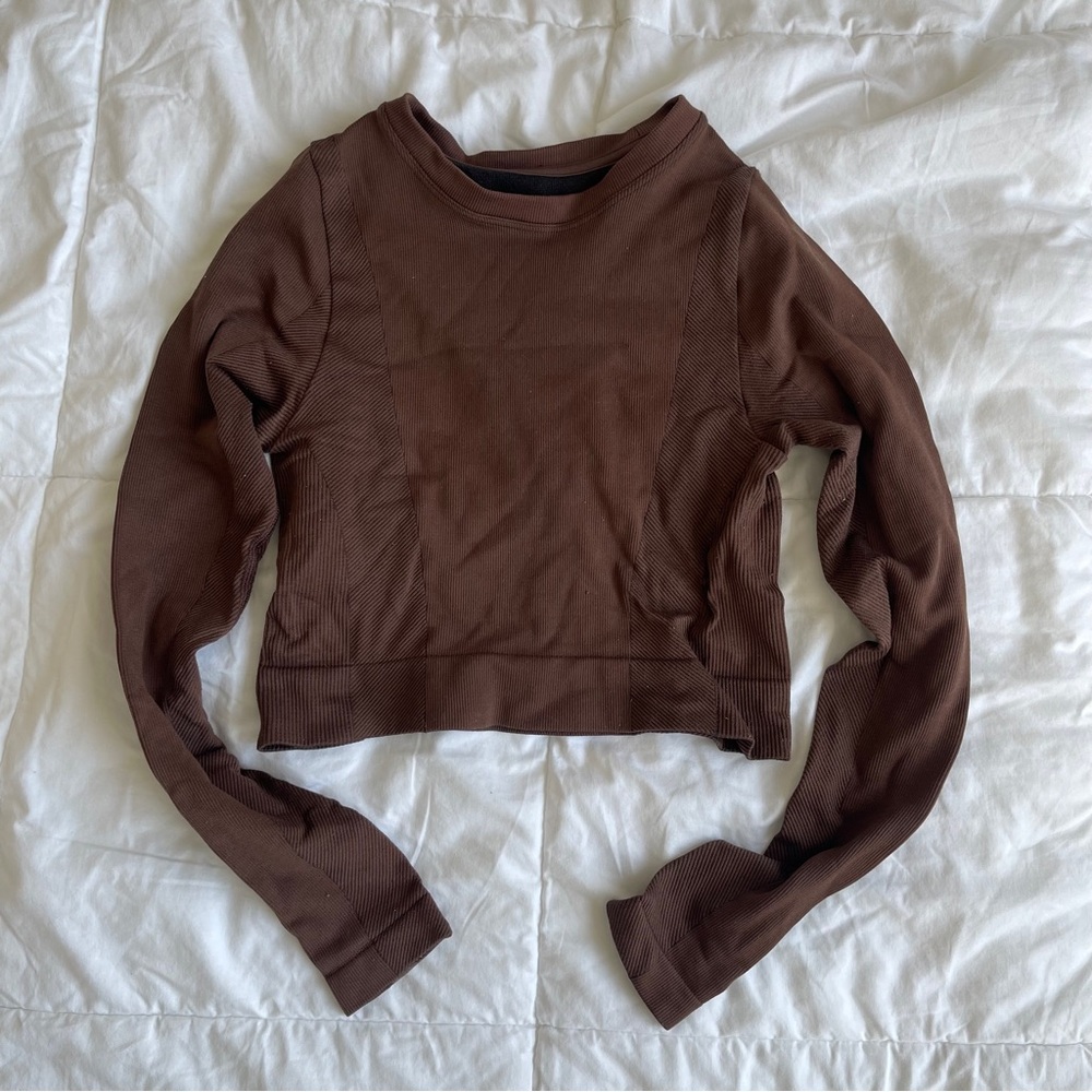 All in Motion Brown Fitted Crop long sleeve